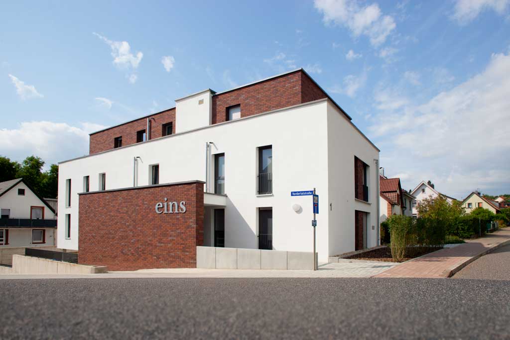 Mehrfamilienhaus mit 5 Mietwohnungen